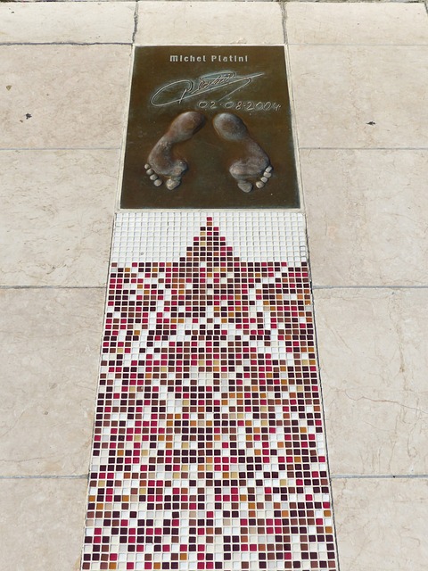 对于整个中 对于整个中